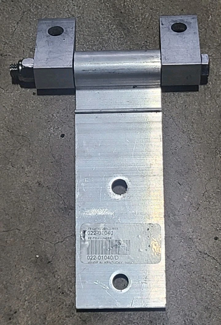 Fleet Engineers 022-01040 Kentucky Belly Box Hinge Assembly