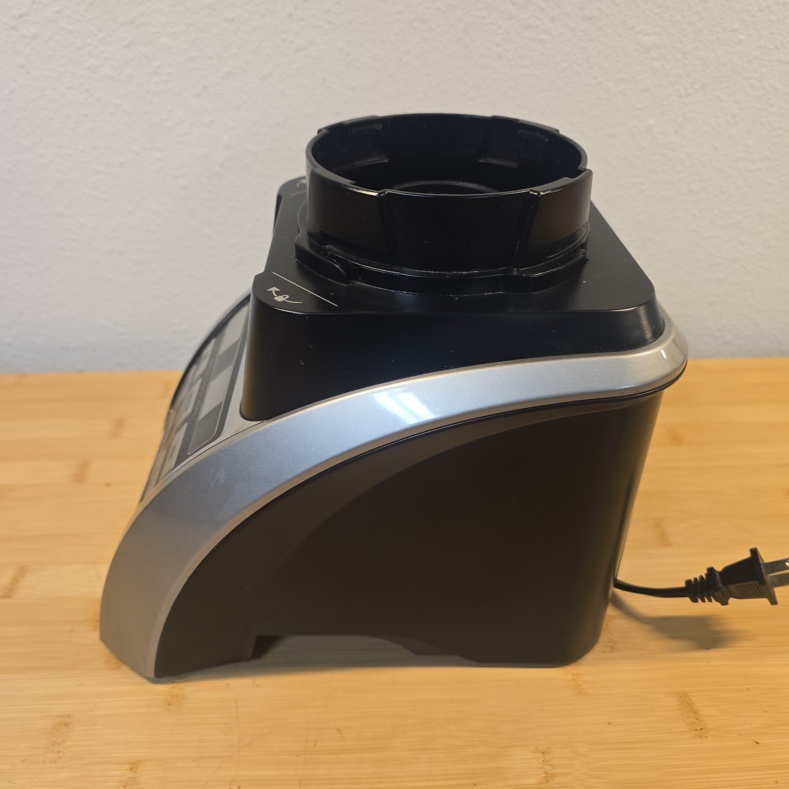 Ninja BL687CO Blender Auto IQ Boost Motor Base ONLY