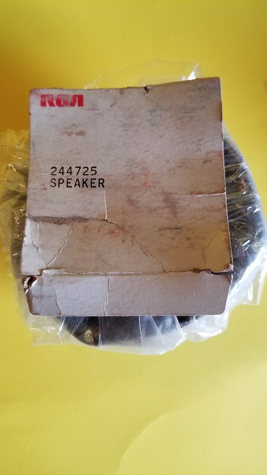 RCA 244725 SPEAKER (NOS)