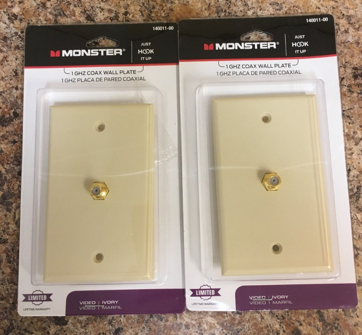 Monster 140011-00 Just Hook It Up Ivory 1 GHZ Coax Wall Plate 2 Pk