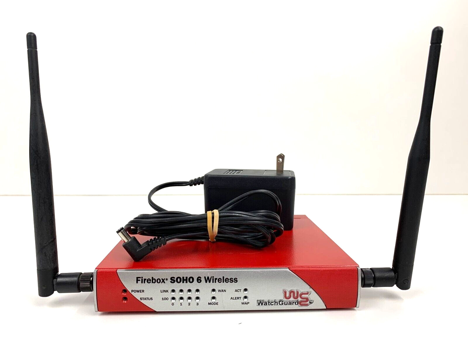 WatchGuard Firebox SOHO 6 6tc Wireless Security Firewall BF4S16E5W w/ AC Adapter
