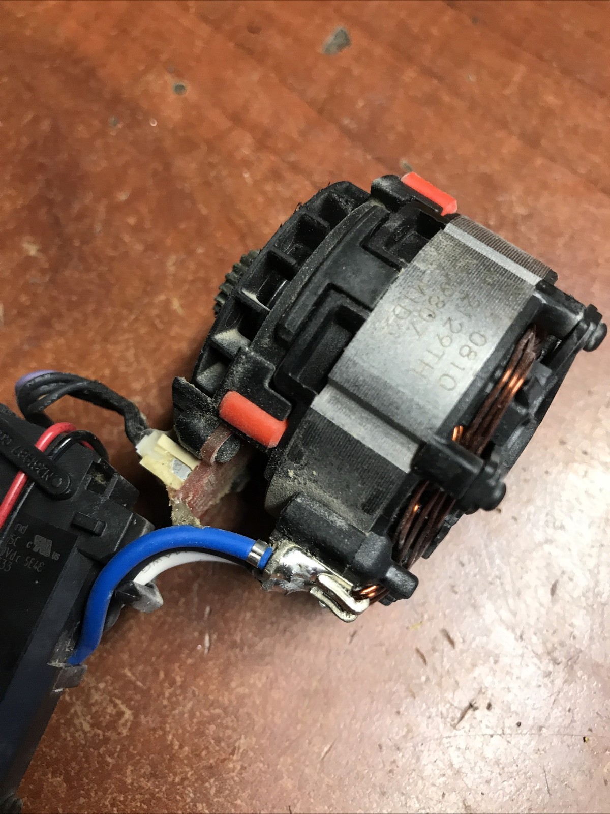 Use OEM Part Motor Switch Assy DeWALT DCD708 (Type 11) 20V 1/2” Driver Drill