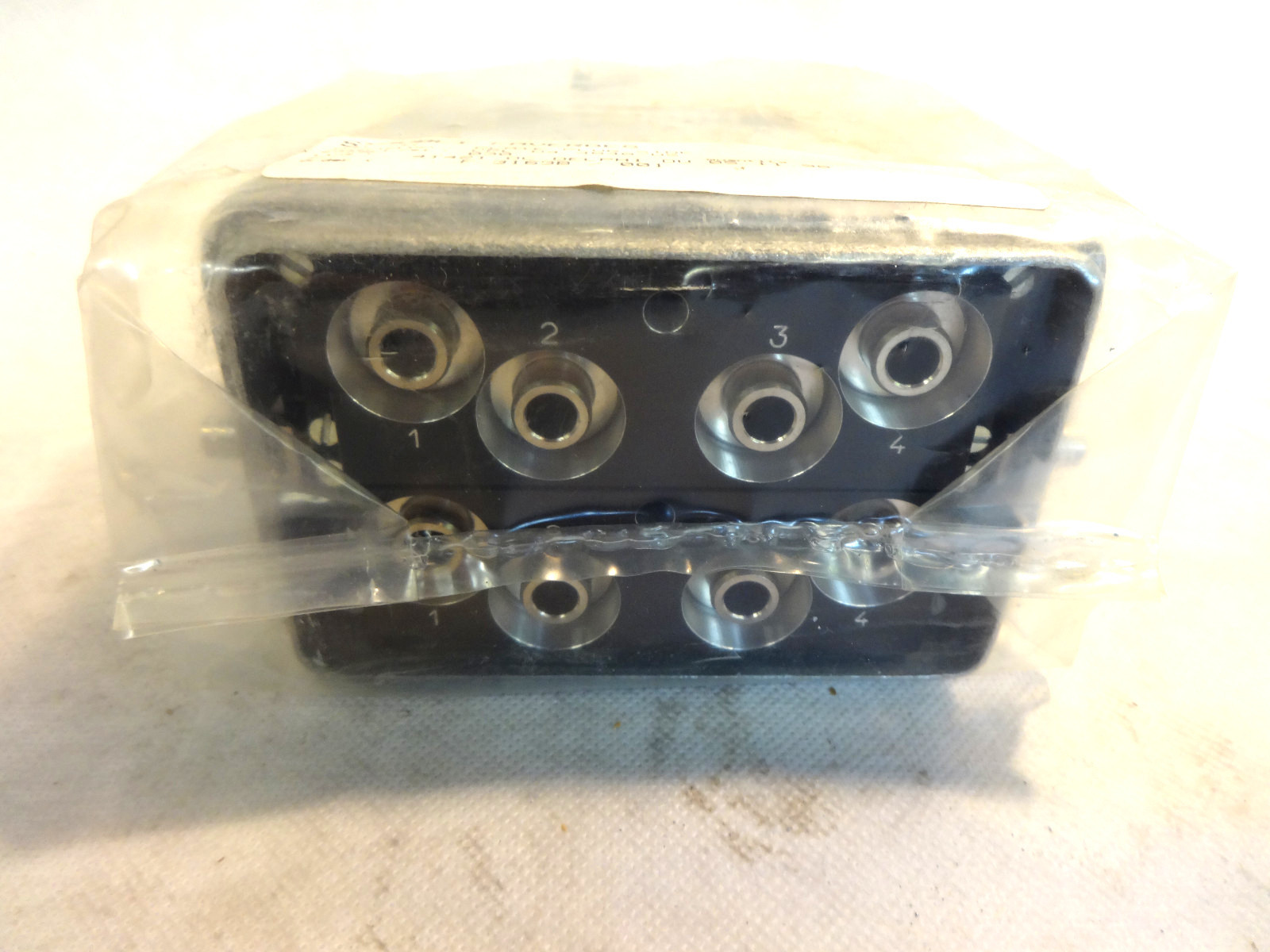 NEW STAUBLI FAVERGES CPL D4-4848/US PLUG