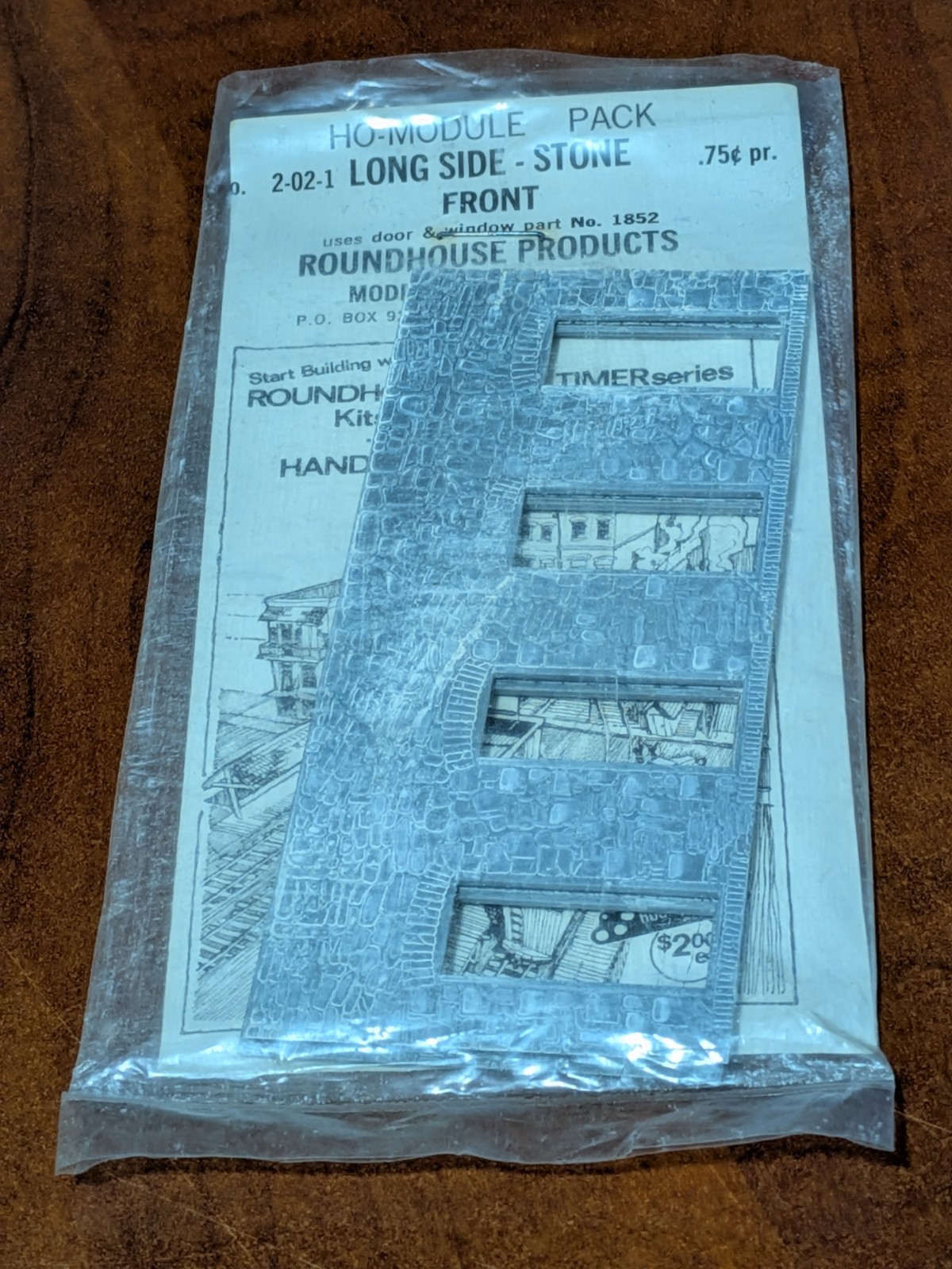 Roundhouse/MDC - HO - 2-02-1 - Long Side - Stone Front - Modular Build. Part NOS
