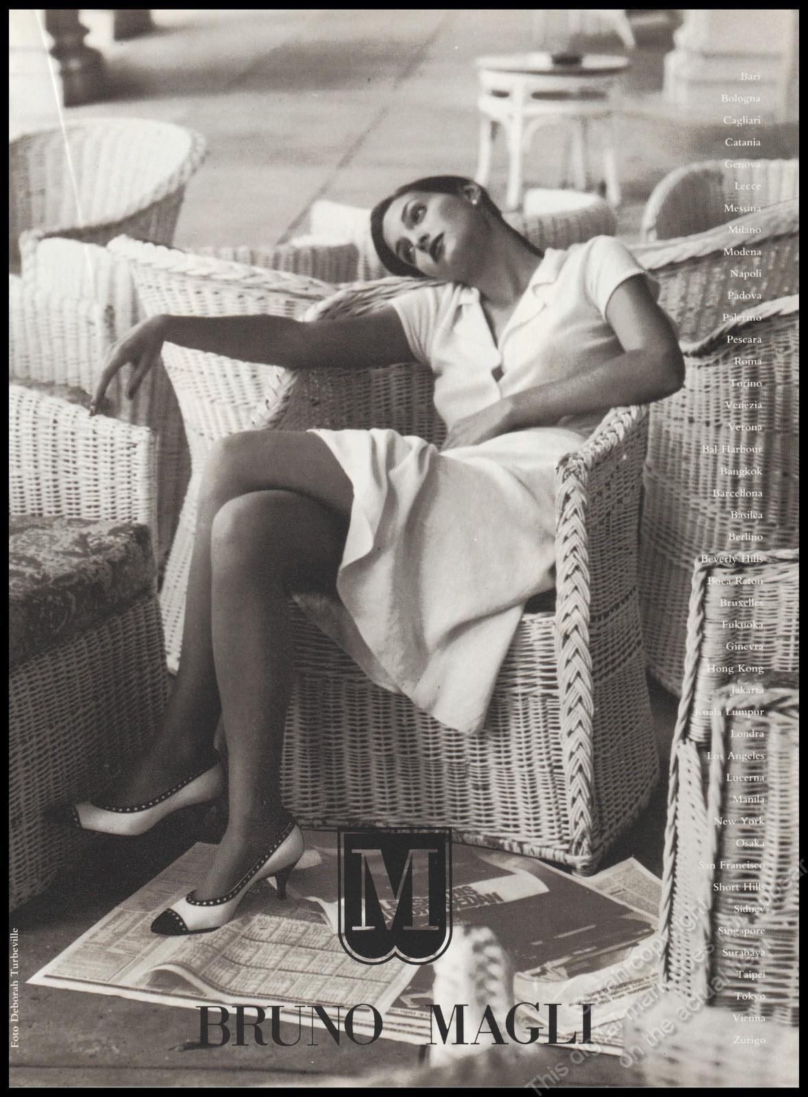 1990's High Heels Bruno Magli Print Ad Women Fashion Long Legs shoes-1pg