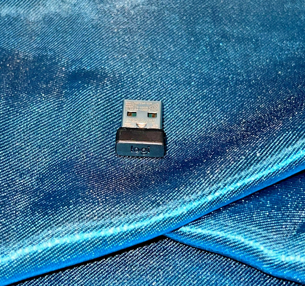Logitech Wireless USB Unifying Receiver - C-11077