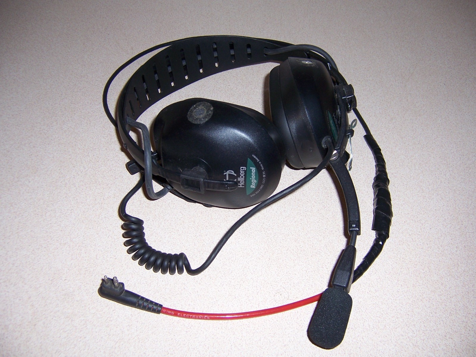 Hellberg Regional 23348 Noise Canceling Headset with Boom Mic