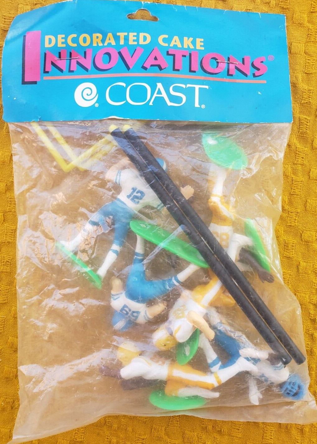 Vintage Decorated Cake Innovations By Coast Girl 6 pcs Football & Set Goals NIB