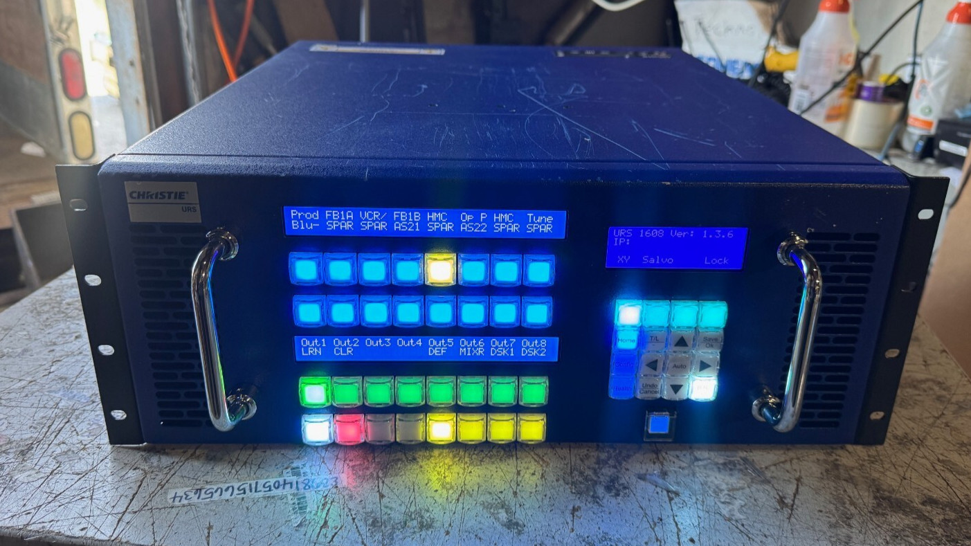 Christie Vista Systems URS-1608