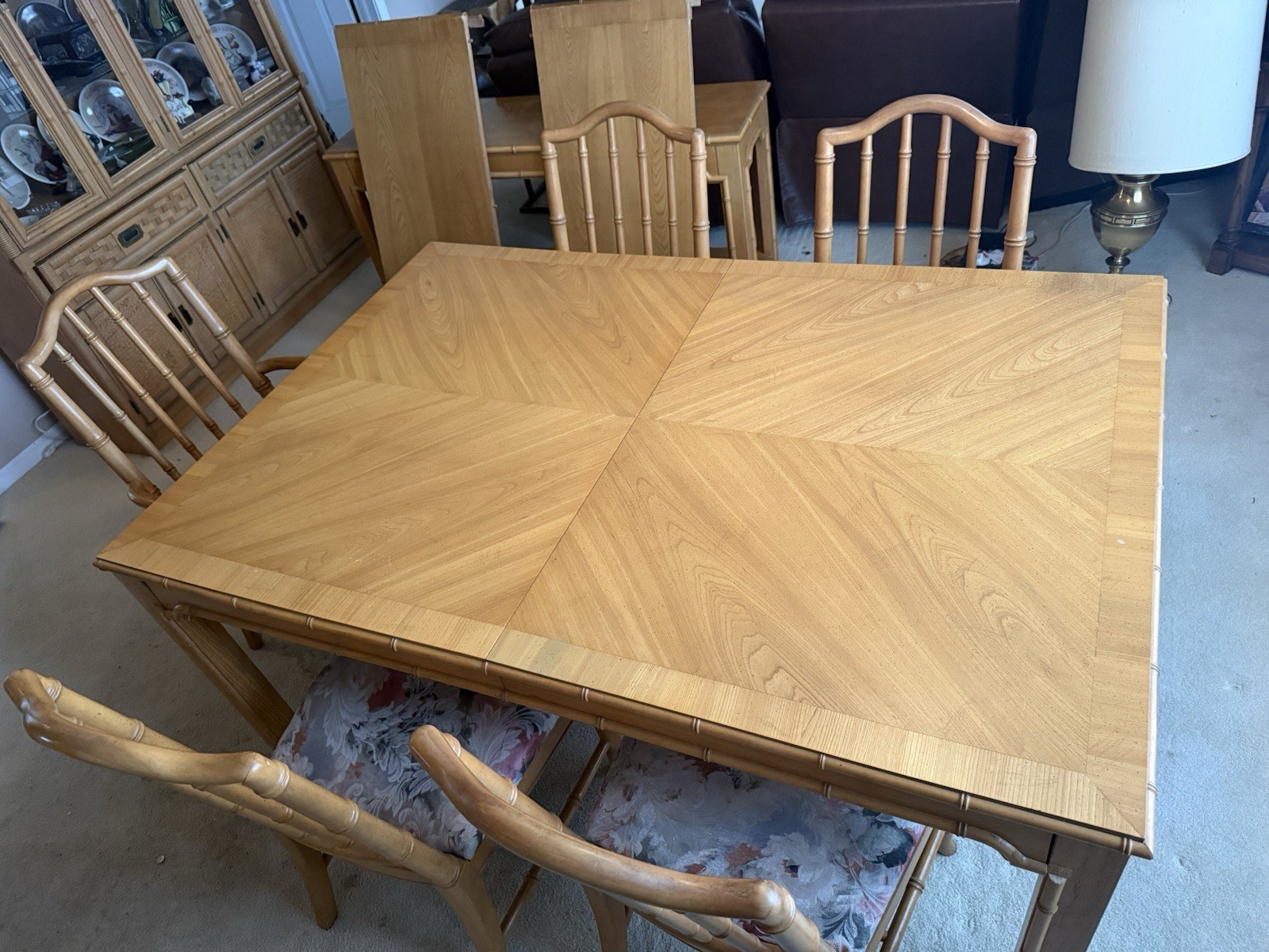 Young Hinkle Dining Room & Sofa Table w 2 extensions 2 Arm 3 Side Chairs Vintage