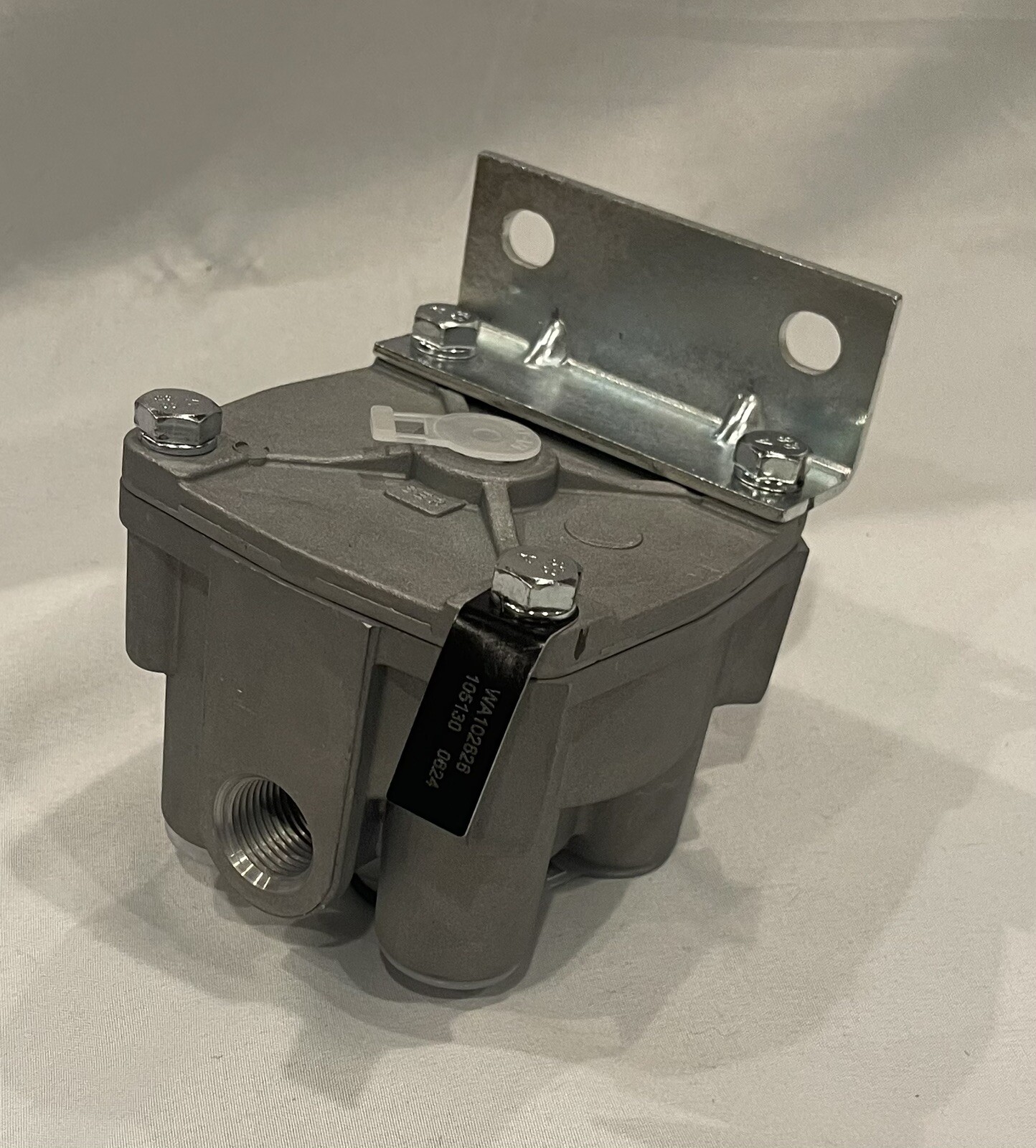 102626 R-12 Brake Relay Valve Vertical Replaces Bendix Haldex 102626X 102626RX