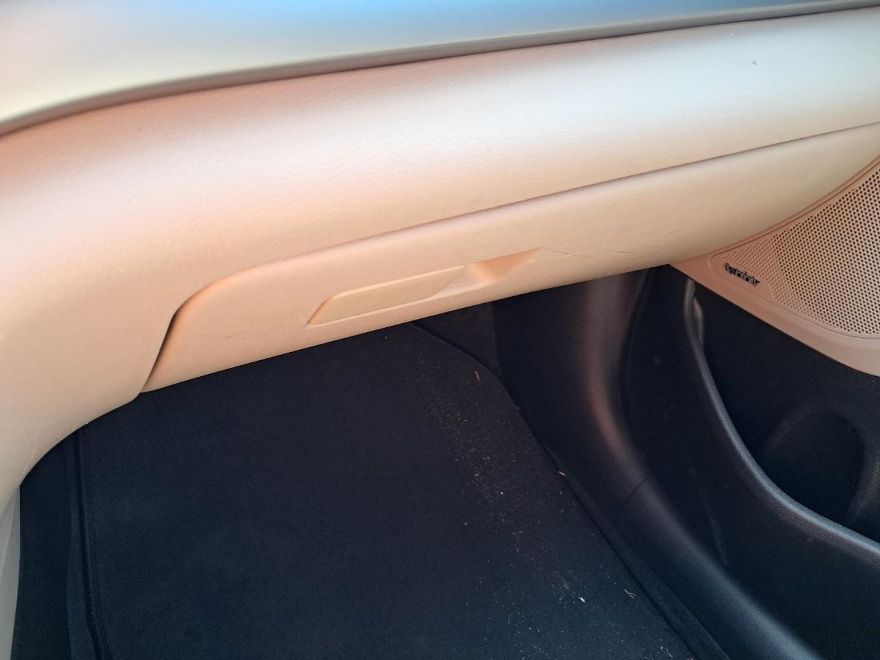 ELANTRA 2017 Glove Box 4797969