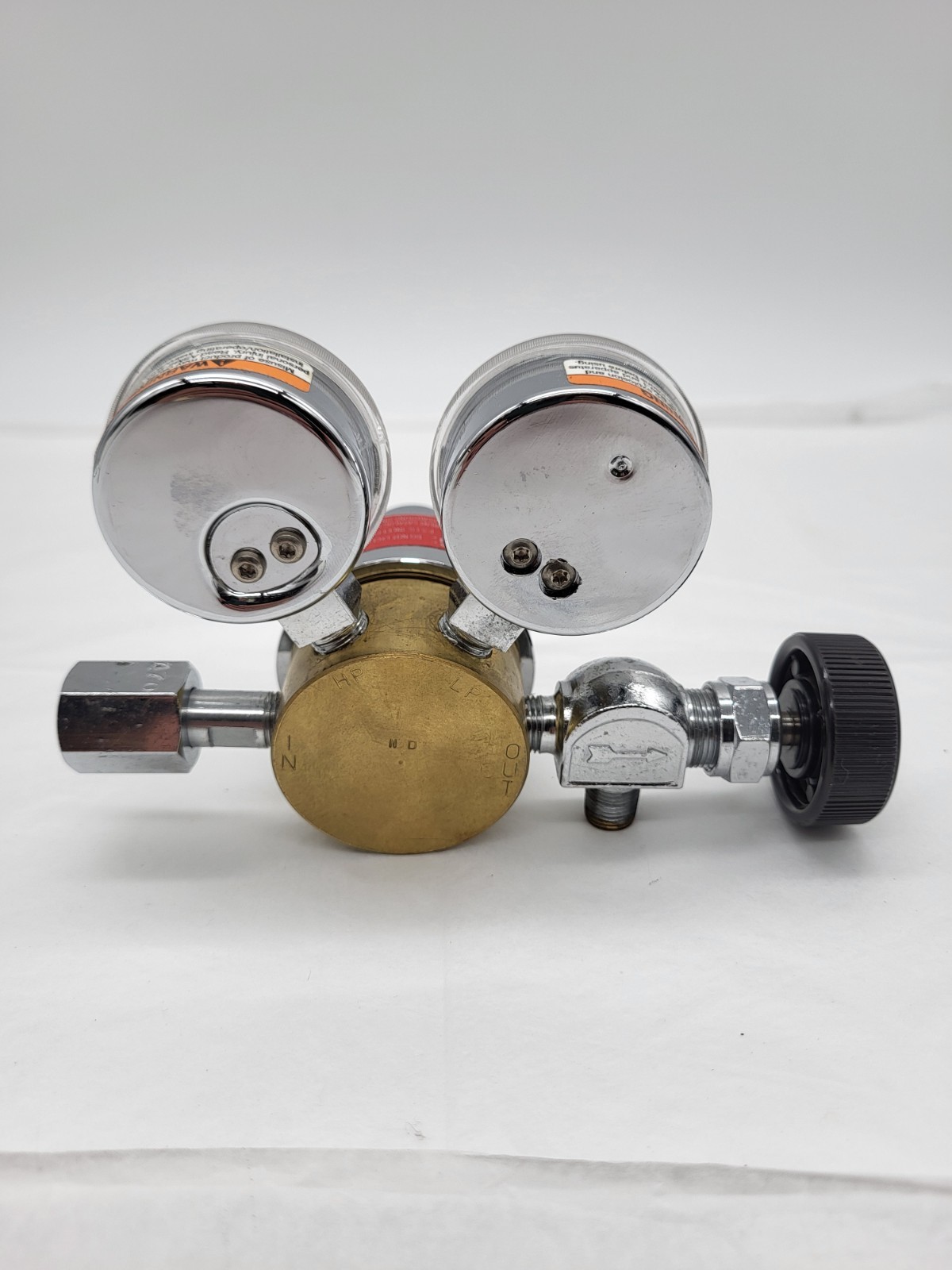 Matheson Model 3320A Pressure Gauge Regulator