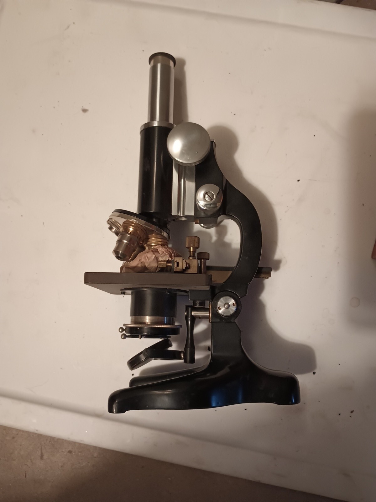 Vintage laboratory microscope KOSMOS STUTTGARD Model 2106 Germany.