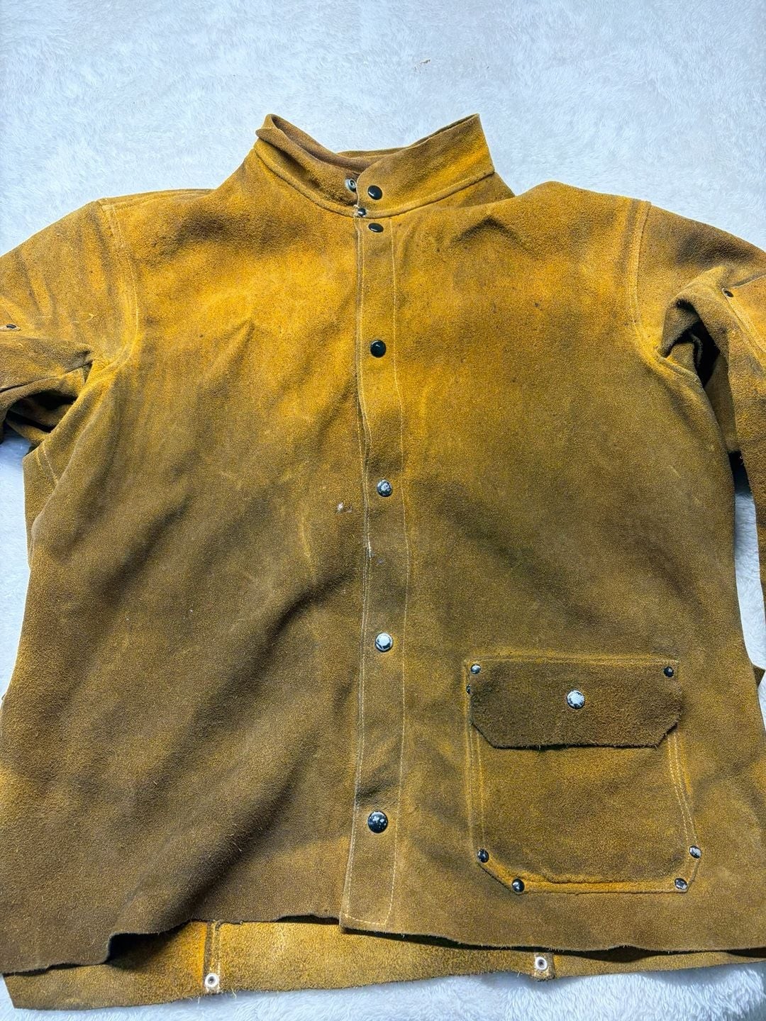 Tillman Welding Jacket heavy duty preowned recently cleaned. Size XL
