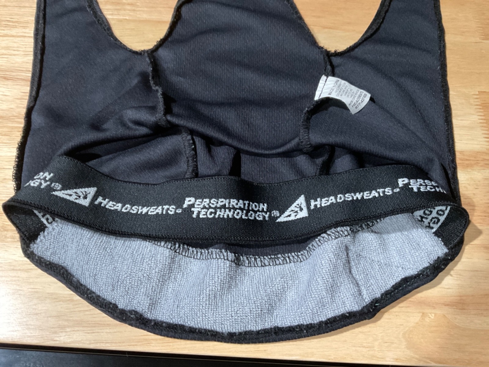 HEADSWEATS COOLMAX PERSPIRATION TECHNOLOGY “DO-RAG” STYLE CYCLING / RUNNING CAP