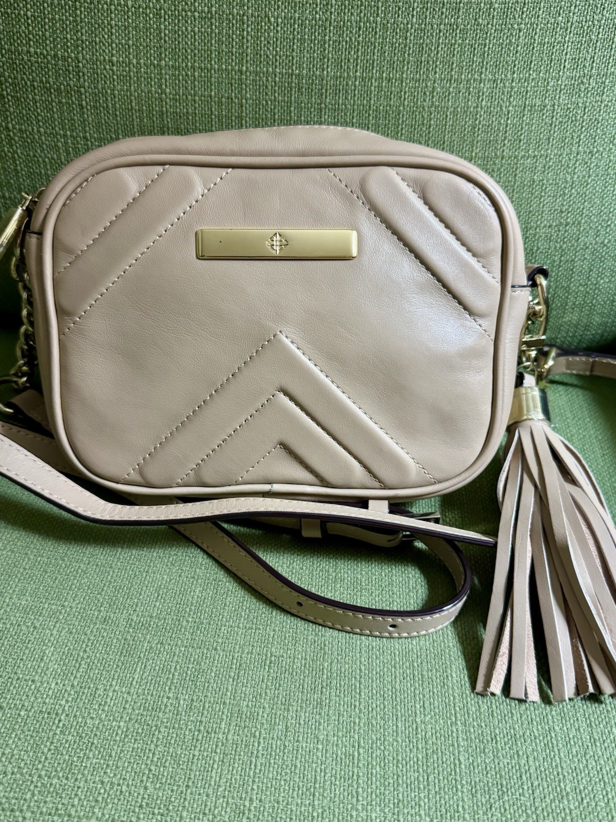 Antonio Melani Light Brown Leather Purse Crossbody Excellent Condition