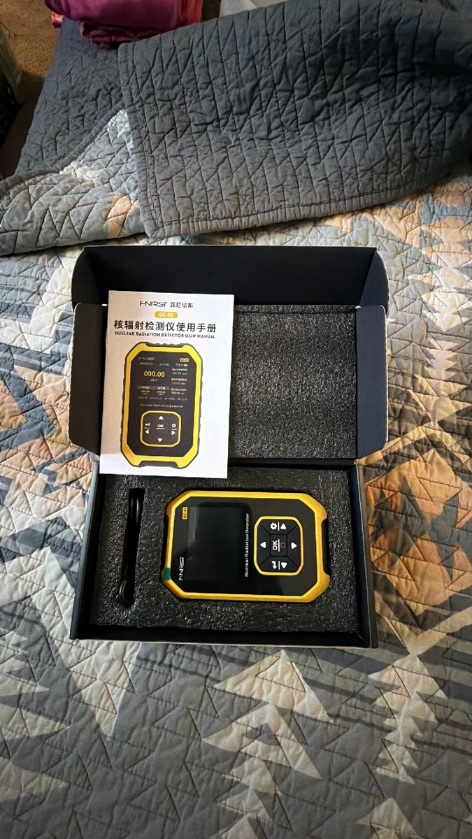 FNIRSI GC-01 Nuclear Radiation Detector