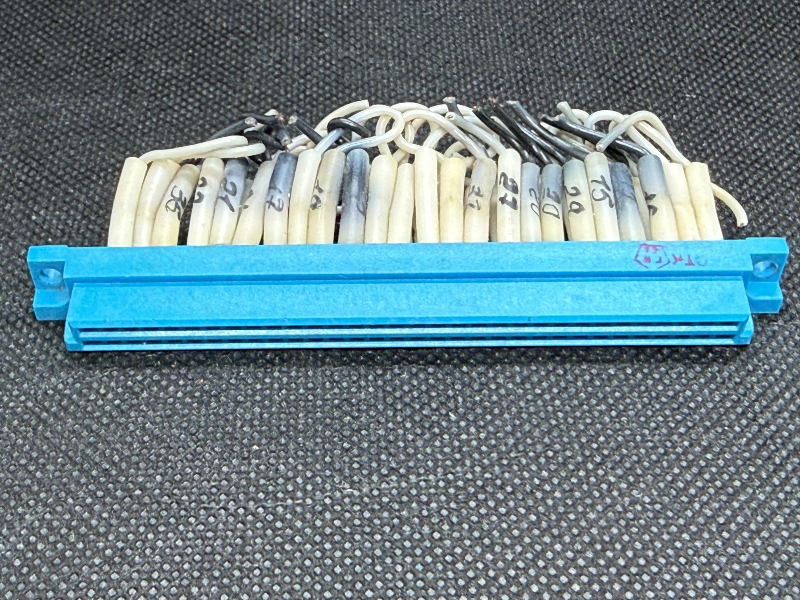 1x socket SNO63-48/95 for matrix Display MS6205 MC6205 z568m in18 in14