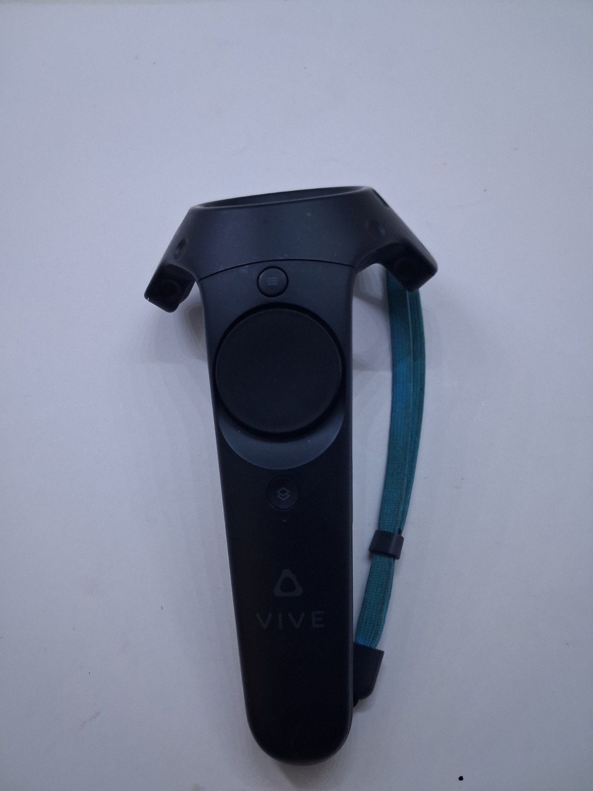 HTC Vive (First Gen)-All Parts Included Missing link box. Read Description