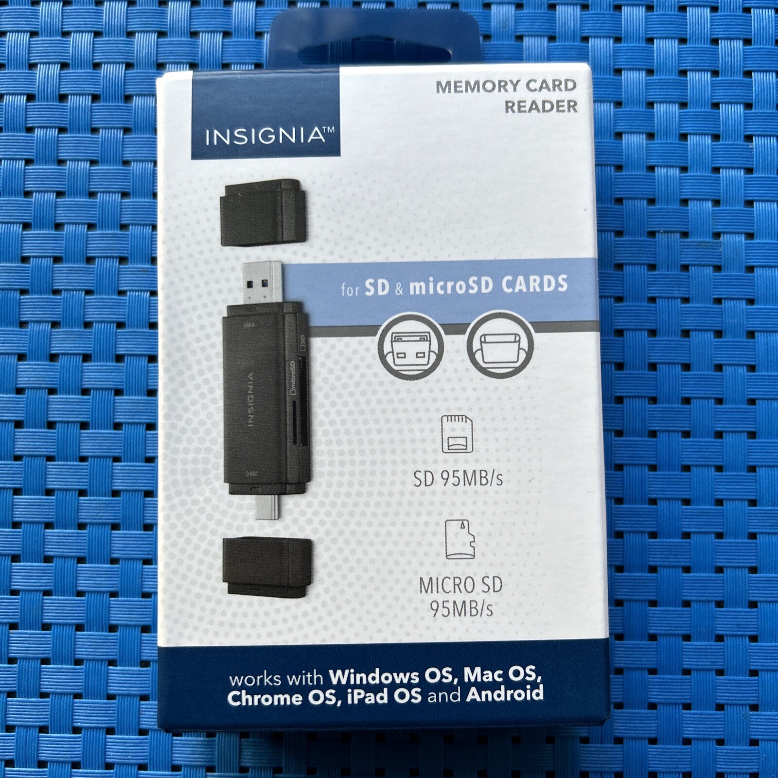 Insignia USB-C usb to SD microSD Memory Card Reader PC MAC Tablets ios Android