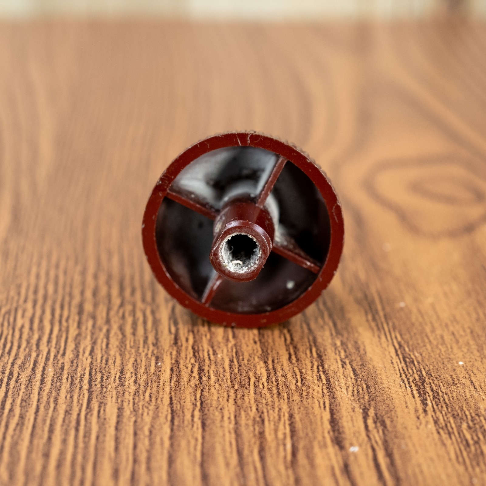 ZENITH Midcentury Radio Knob 1940s-50s Brown Plastic 1pc 1/4" Splined Shaft