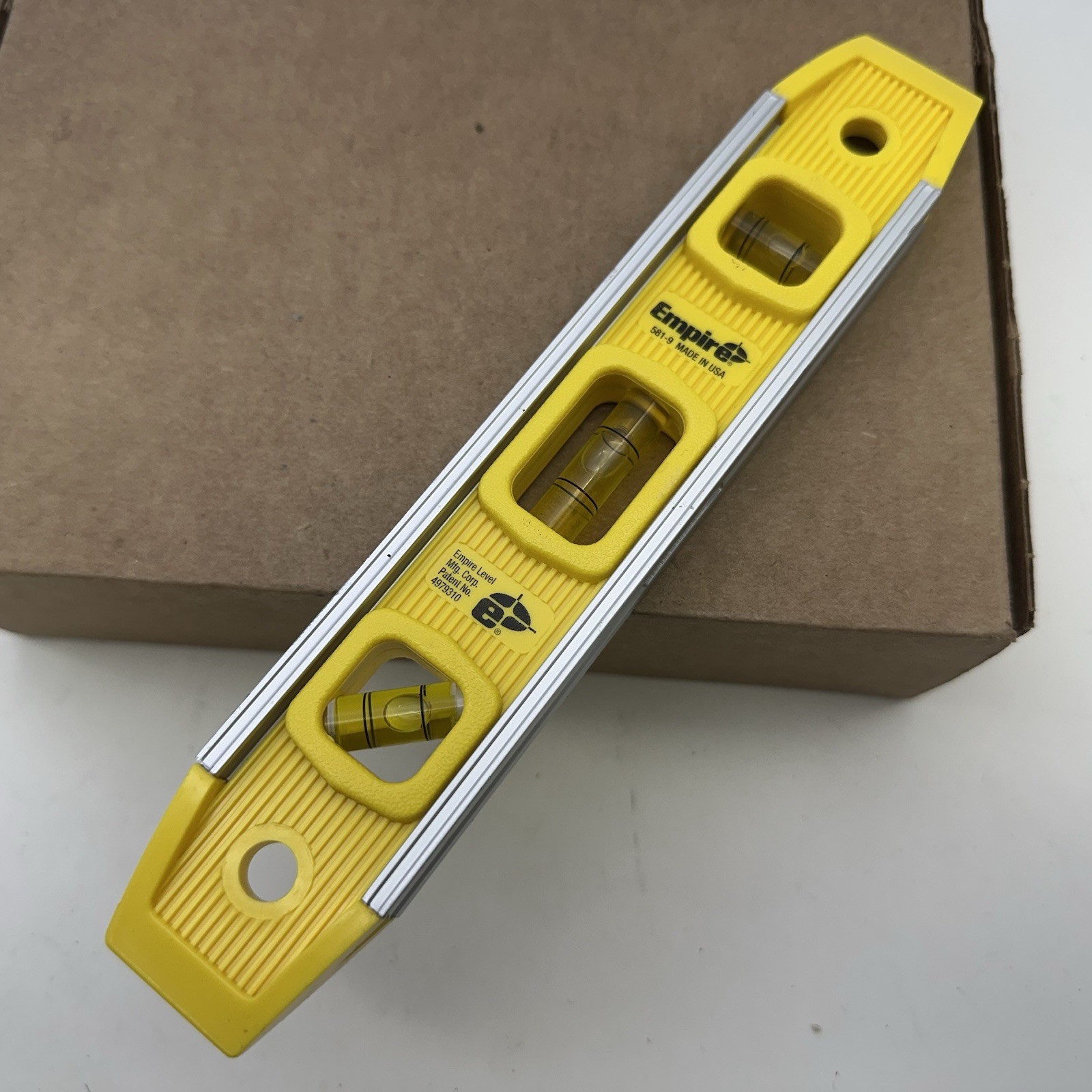 Empire 581-9 Torpedo Level Magnetic  Yellow Measuring Tool 9” Long Made in USA