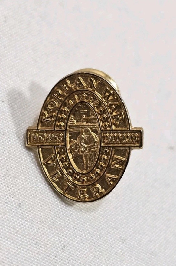 Vintage Korean War Veteran 50 Year Anniversary Commemorative Gold Tone Lapel Pin