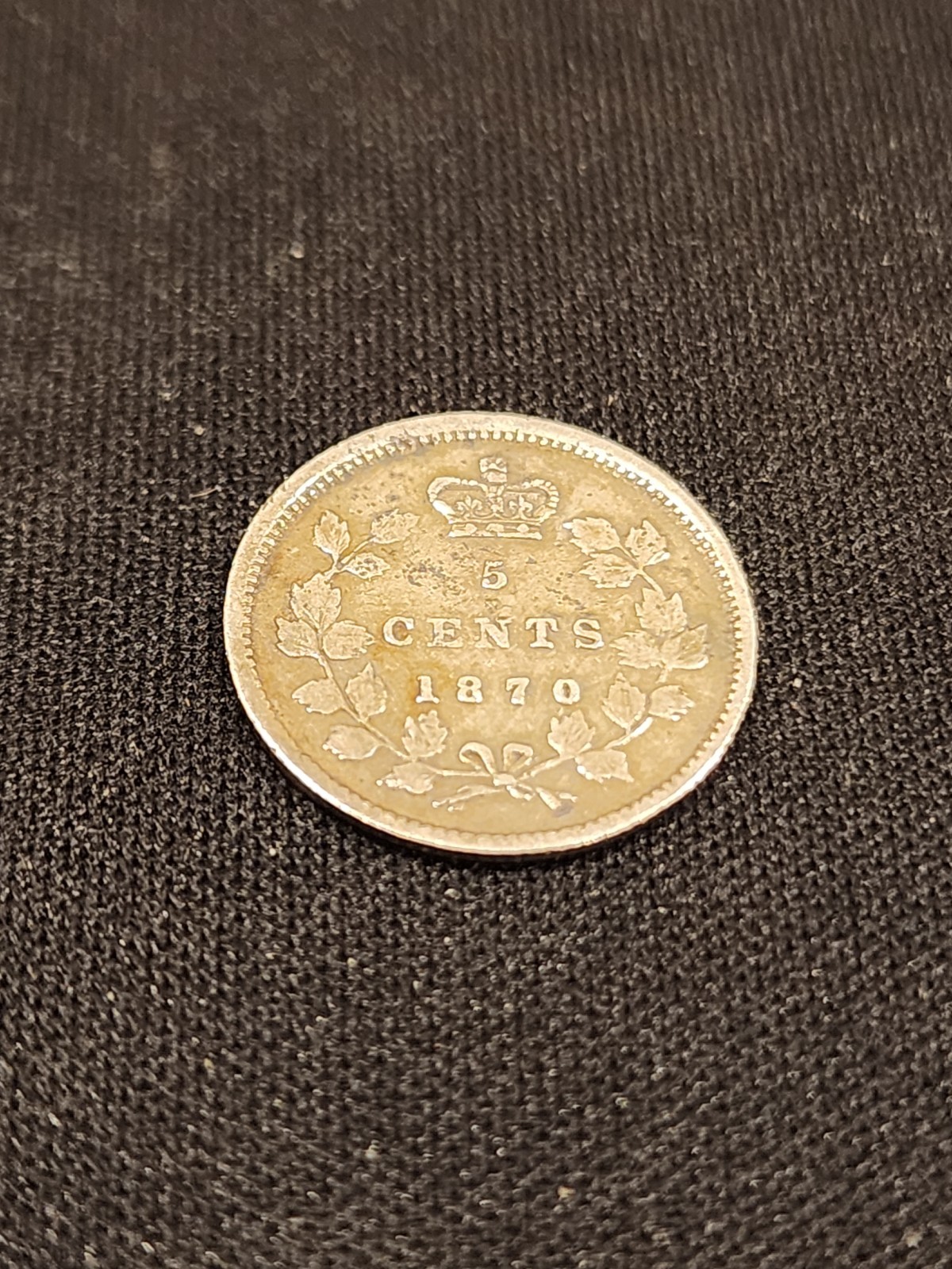 1870 Canada 5 Cents - Raised Border Silver Coin