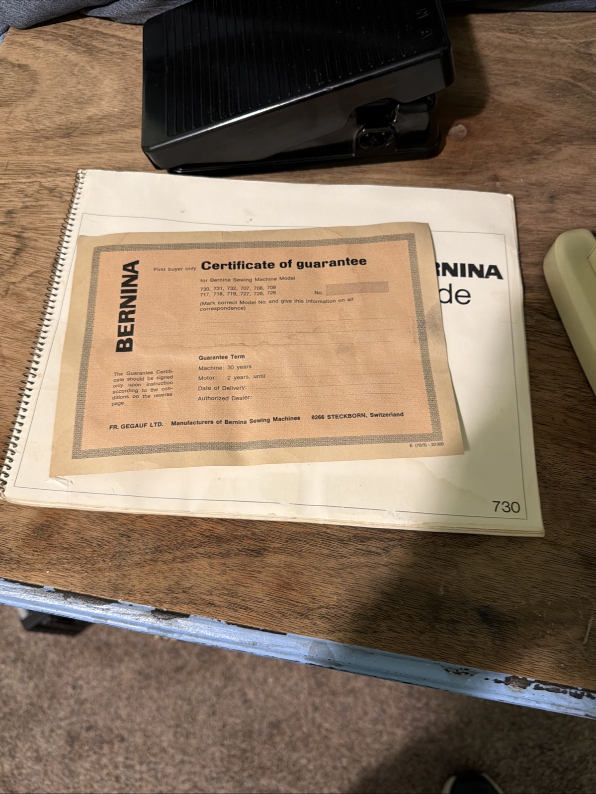 BERNINA Record 730 Record Sewing Machine w/extras * Vintage *