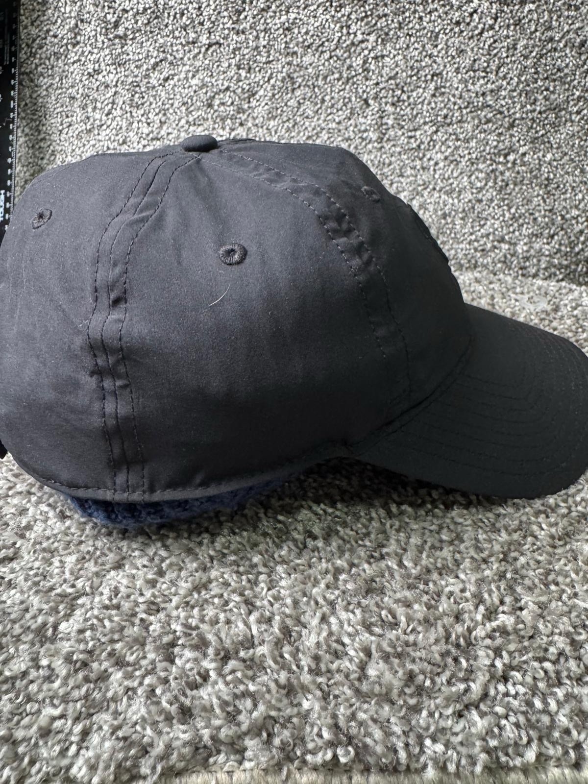 Titleist Hat Cap Strapback One size Black Adjustable Golf Hat Lightweight