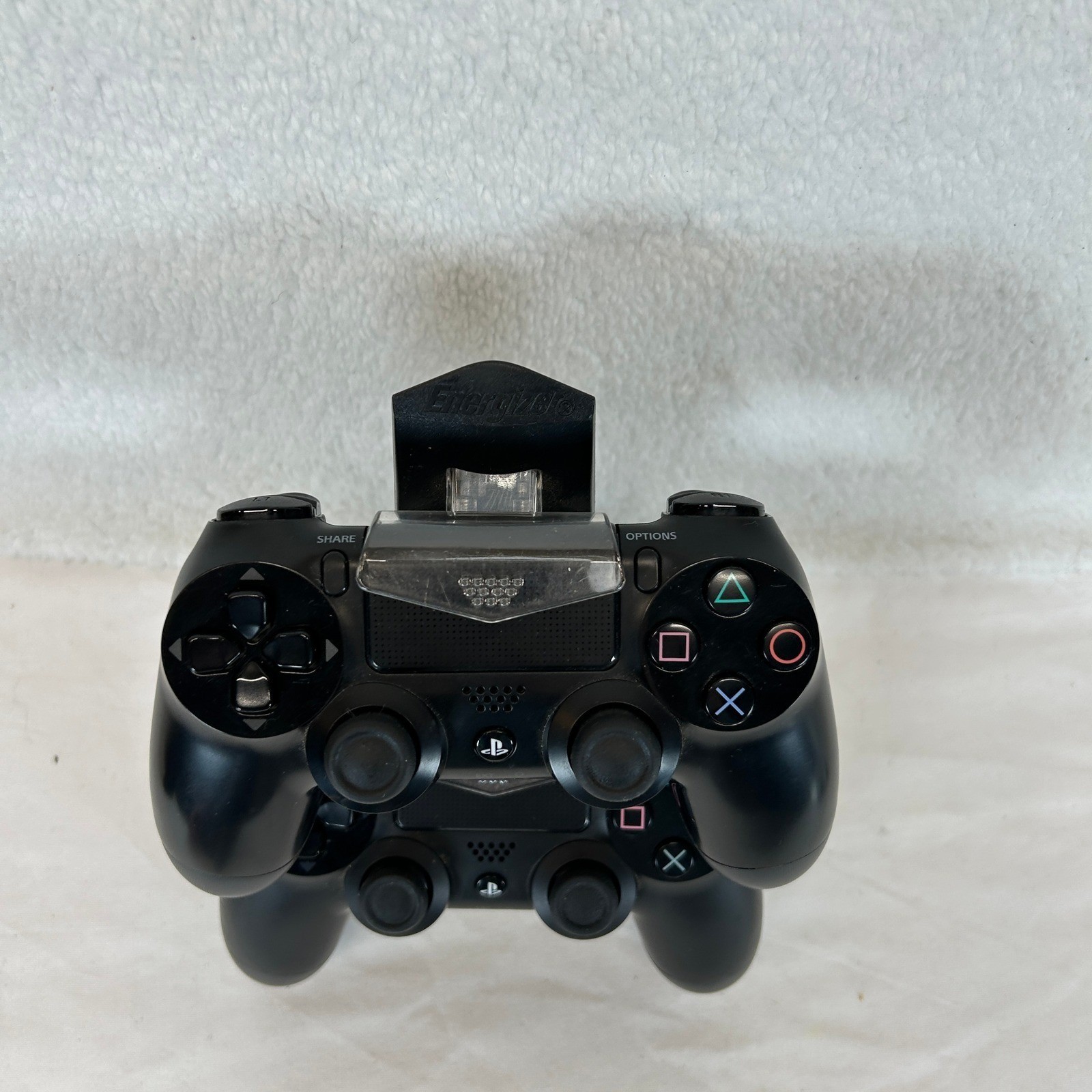 2 Sony PlayStation DualShock 4 Wireless Controllers & Energizer Charging Station