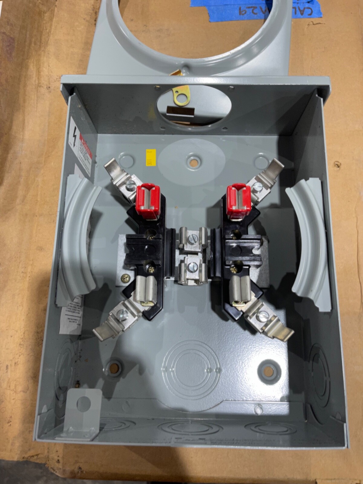 SIEMENS Milbank 100 / 125 Amp 4 Jaw Ringless Meter Socket with Horn Bypass
