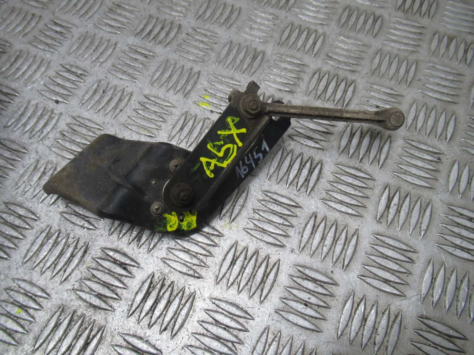 2014 MITSUBISHI ASX DI-D4 1.8 DIESEL MK1 REAR RIGHT SIDE LEVEL SENSOR REF16451