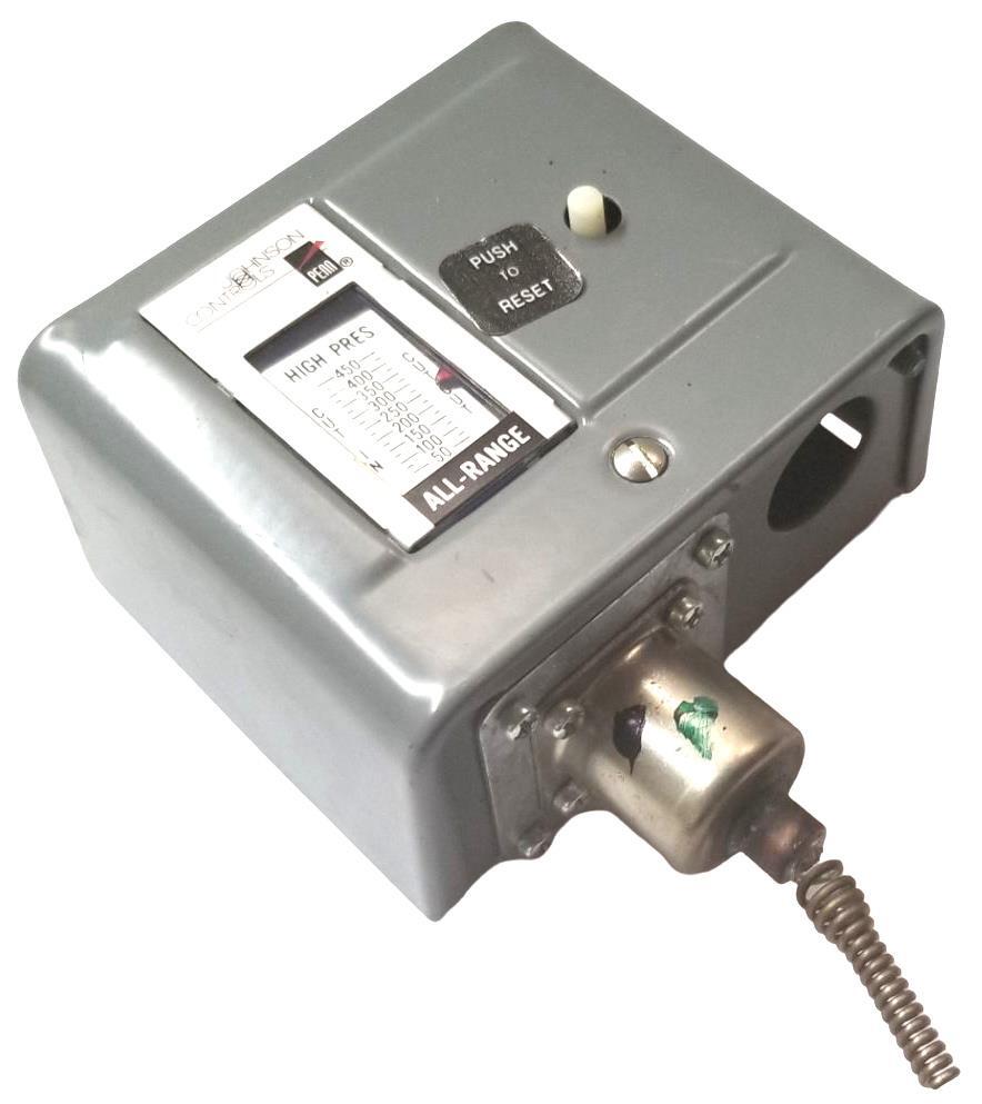 Johnson Controls P70DA-1 Pressure Switch 50-450psi