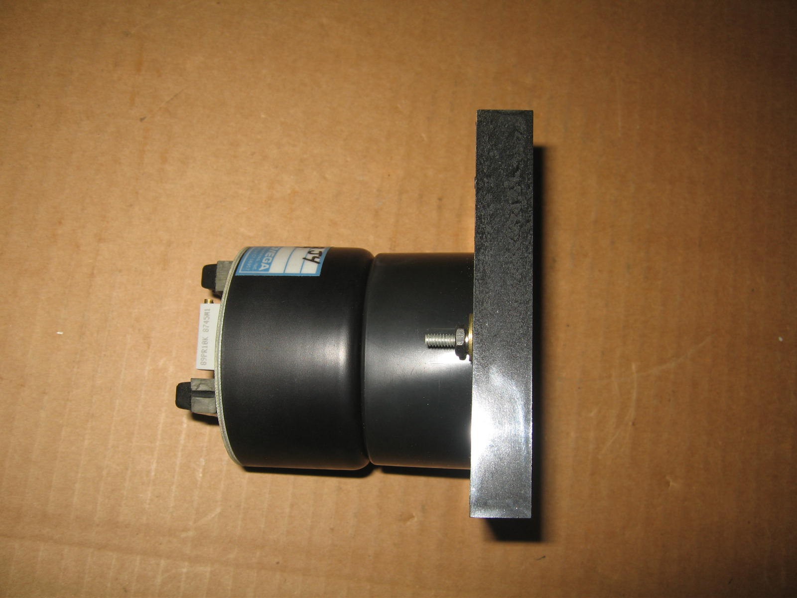 Omega EP2-32J4 Digital Thermistor Panel Meter 0-230F 0-100C
