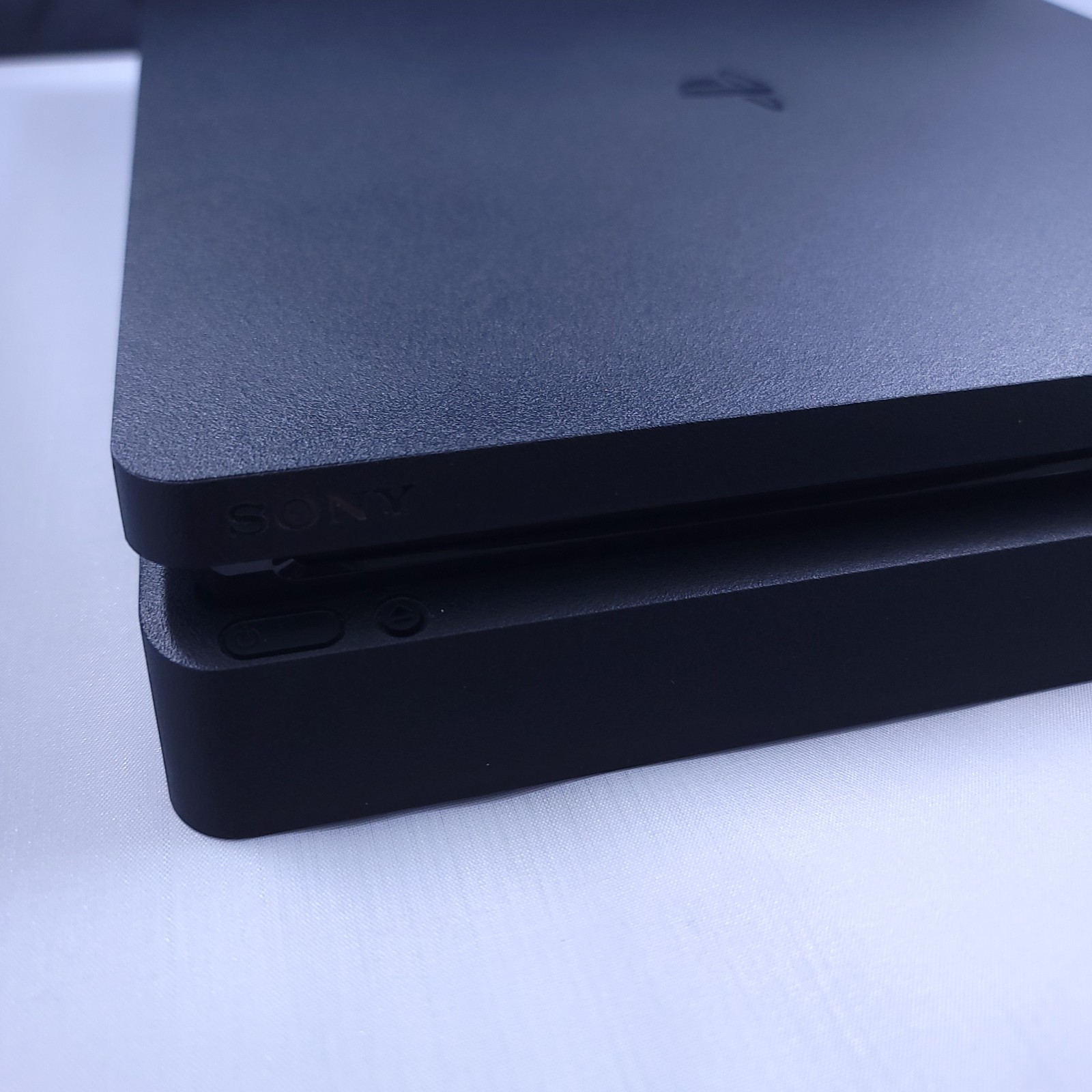 Playstation 4 Slim 1TB Console with box & controller - pre-owned
