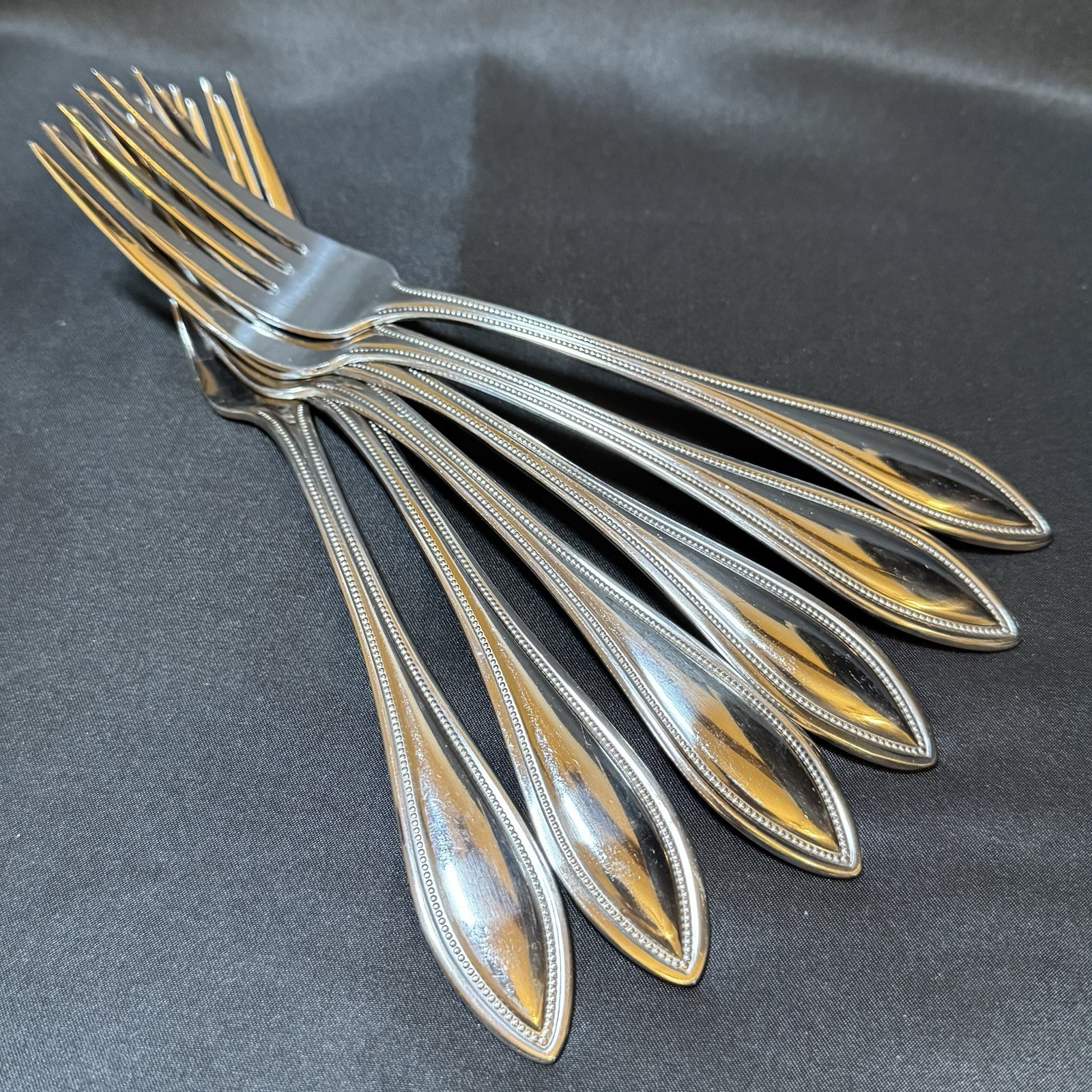 Towle Stainless Tuscan Bead 8 Dinner Forks