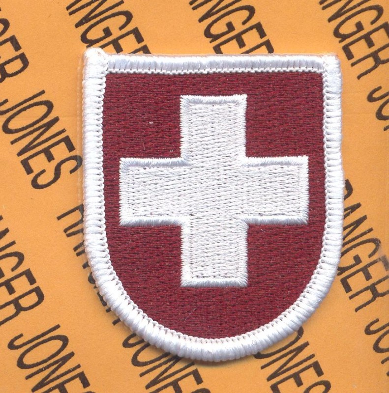 US Army 8th Medical Detachment Airborne beret flash patch m/e Type B