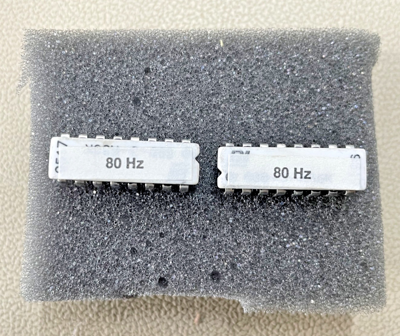 Old School Kicker 80Hz Chip, Pair, NOS