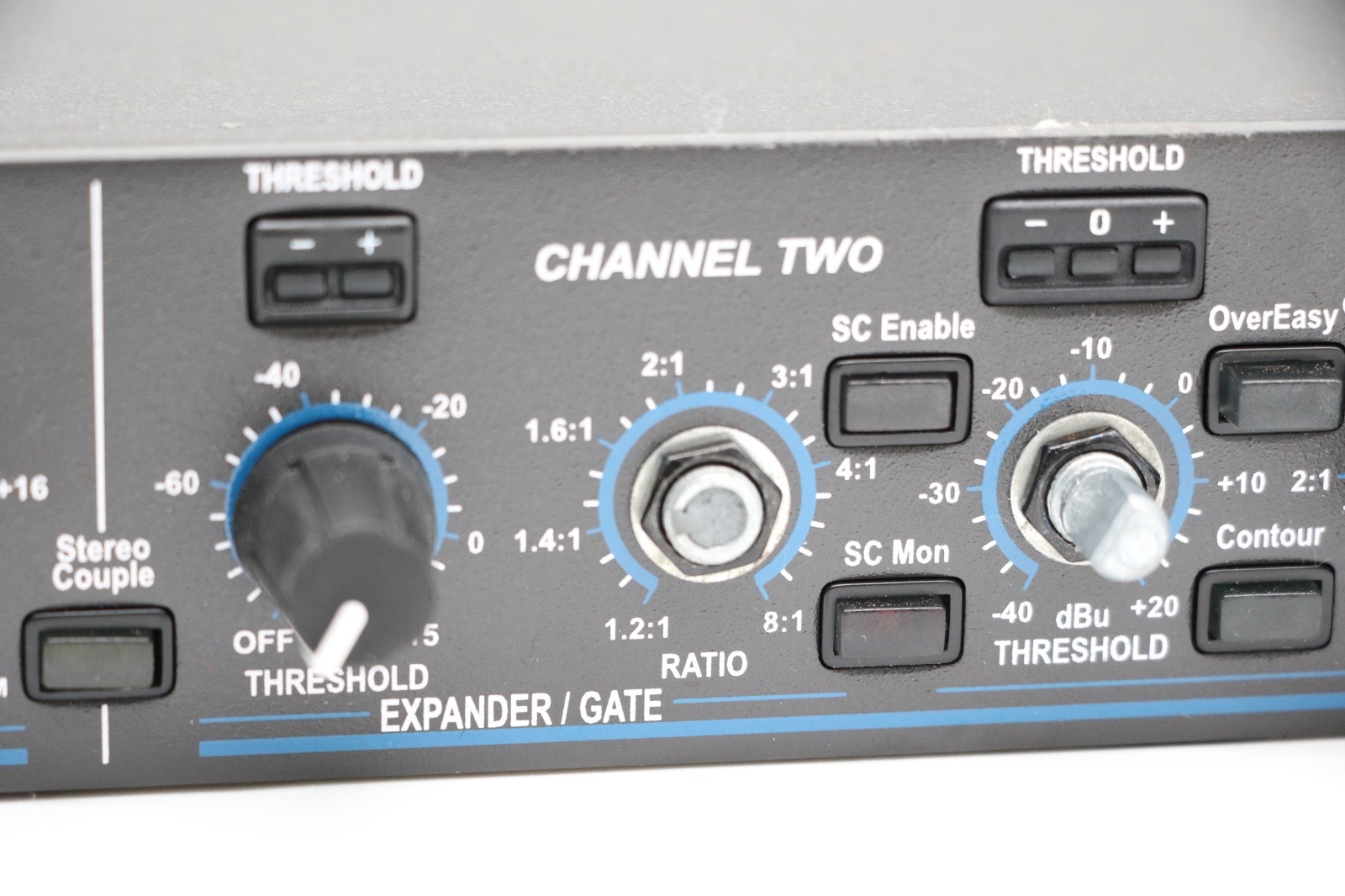 DBX Professional Products 1066 Dual-Channel Compressor DBX1066V
