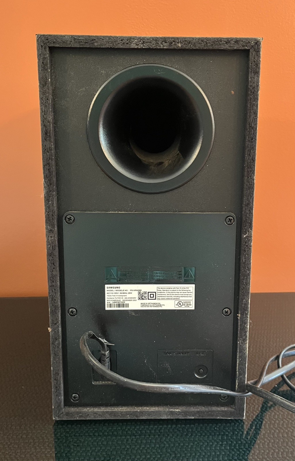 Samsung PS-WR45BB Subwoofer for HW-R450 Soundbar (Subwoofer & Power Cord)