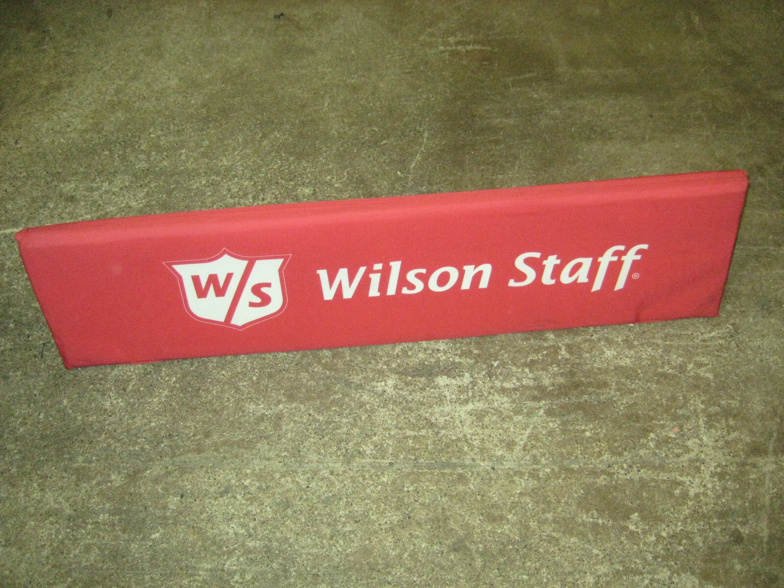 slightly used Wilson Staff  Golf Range Divider  display