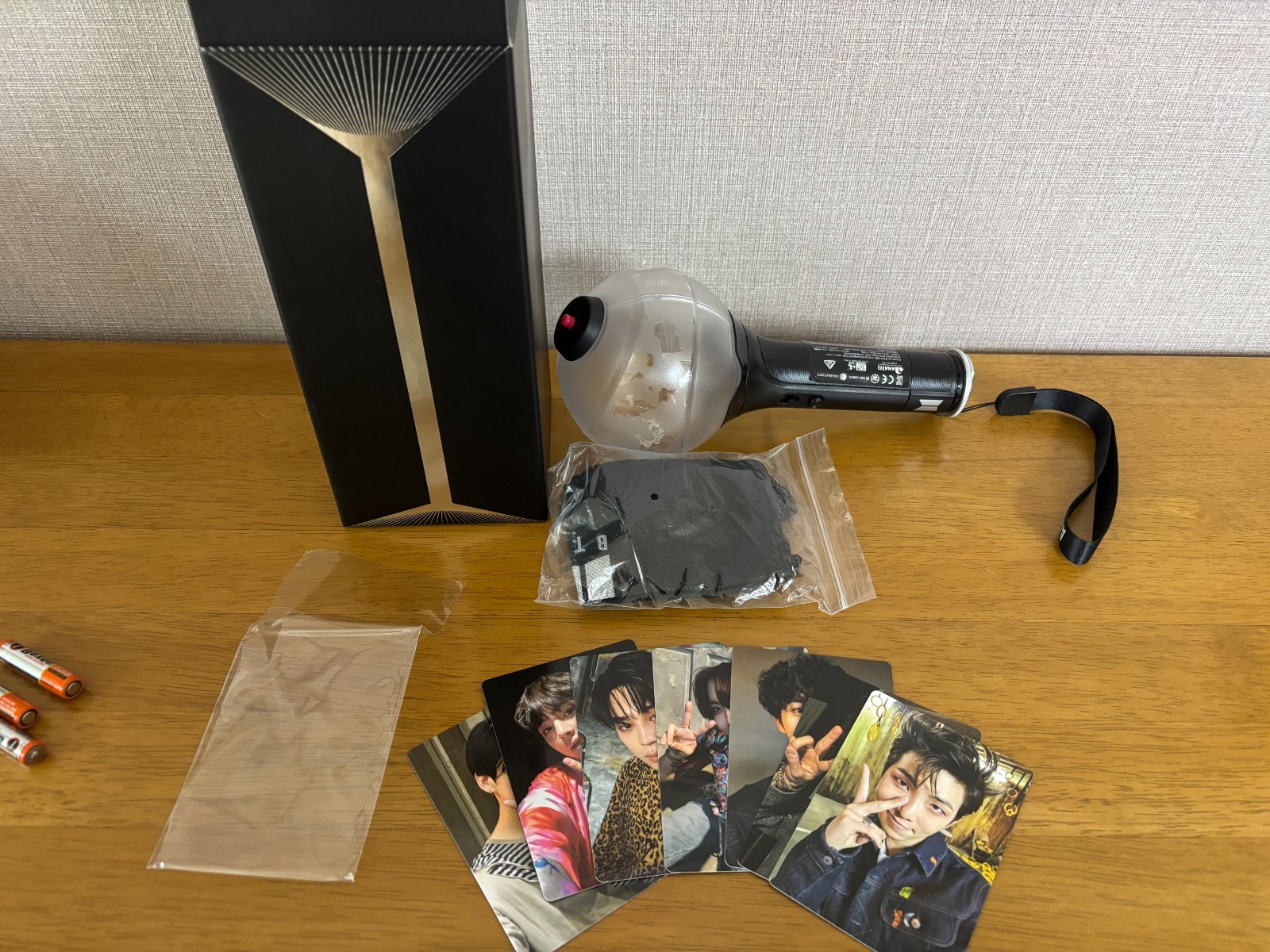 BTS ARMY Bomb Ver 3 Official Light Stick with Box photo card set 7