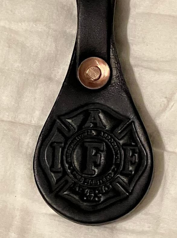 Firefighters Leather Pull Tab SCBA Mask Quick Release with Swivel Head - New