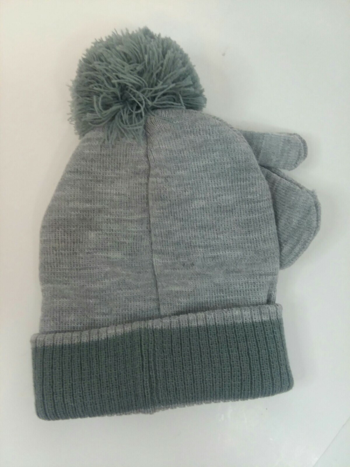 NWT Multi Colored Marvel Justice League Wool Hat and Mitten Set NEW