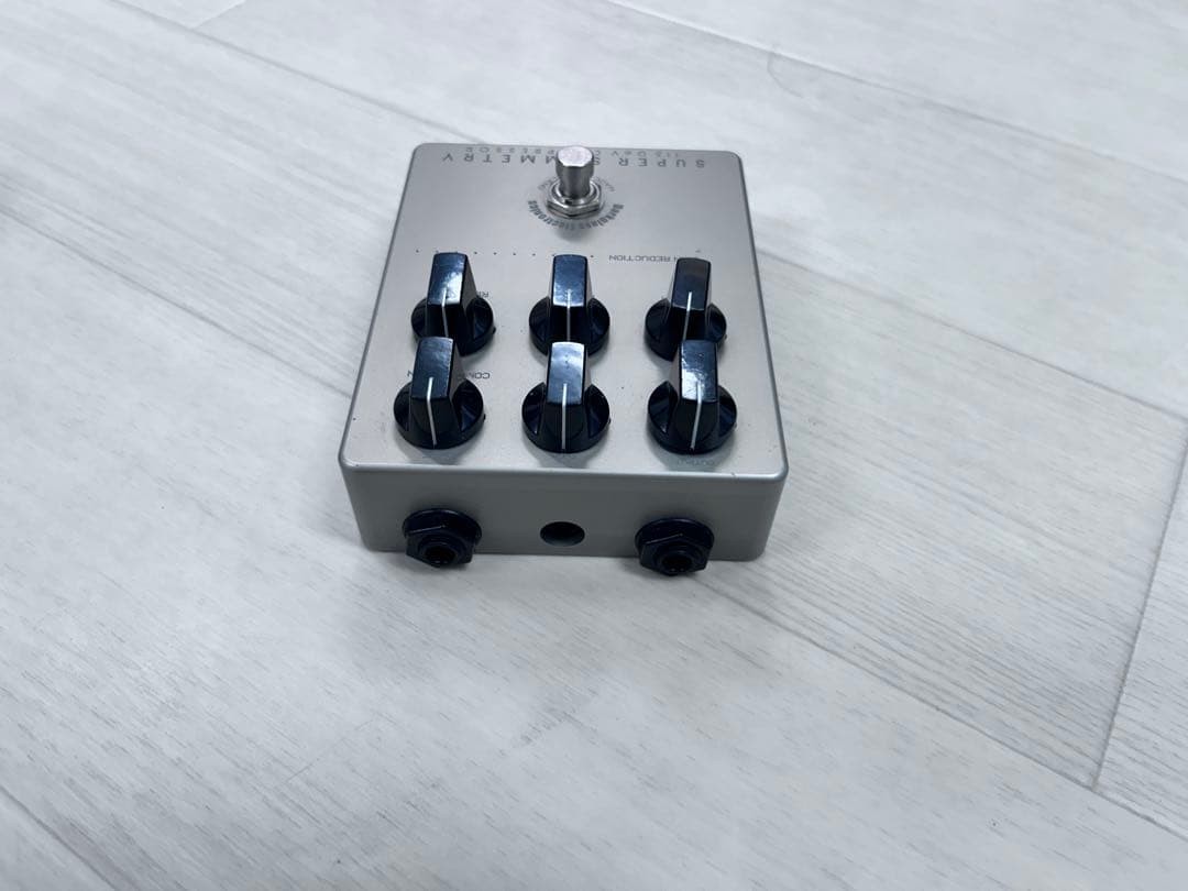 Darkglass Electronics SUPER SYMMETRY