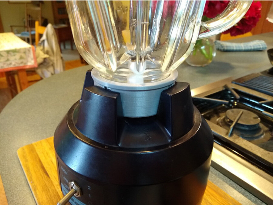 Improved Blender Base Replacement for Hamilton Beach Screw-On Bottom Blade Hold