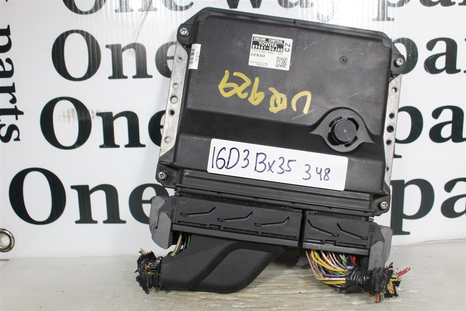 8966106J40 Toyota Camry 2010-2011 Engine Control Unit ECU Module 16D3 348 B35