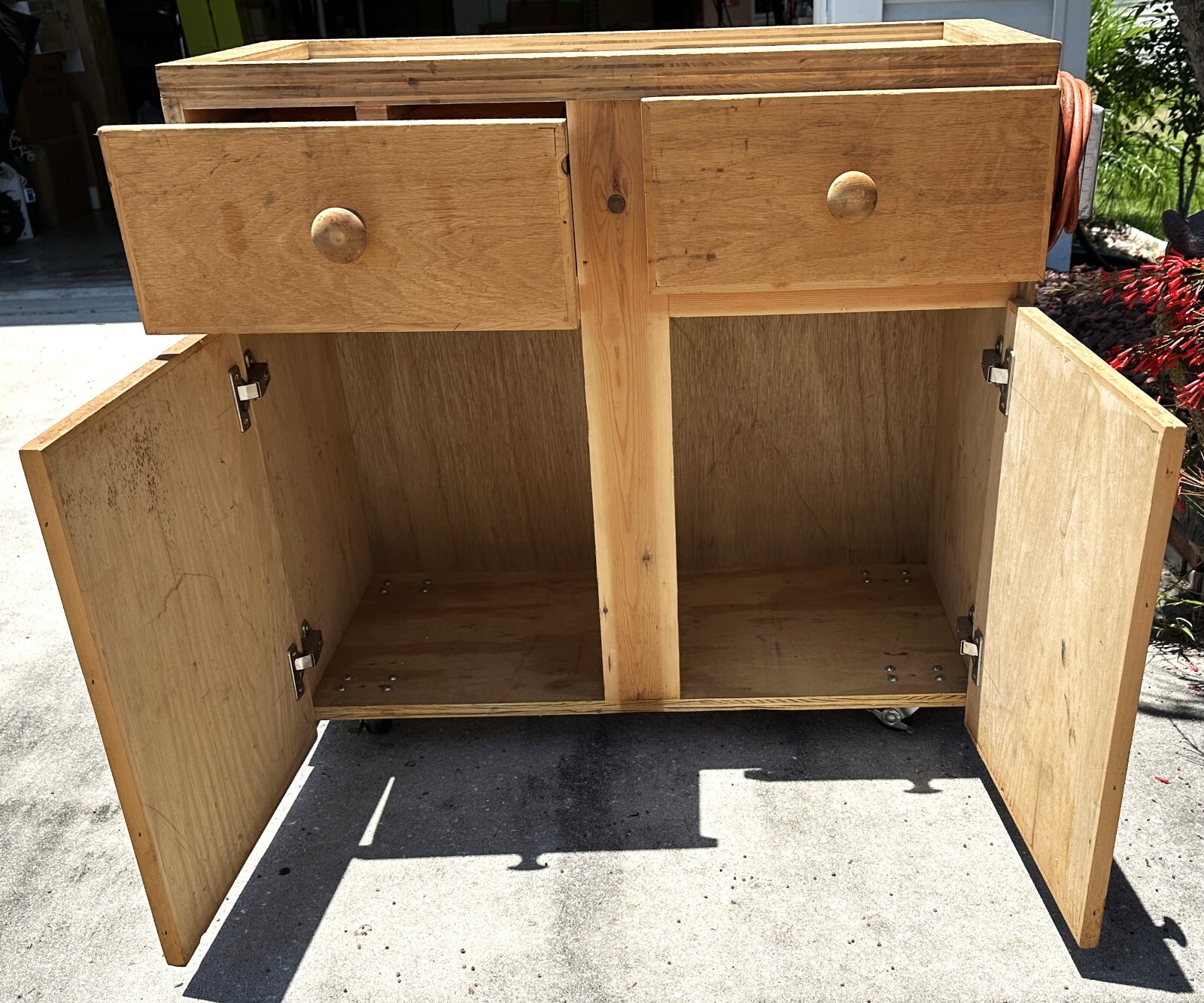 WORK BENCH SUITABLE FOR A SMALL LATHE OR  A SEWING MACHINE WITH TOOL HOLDER